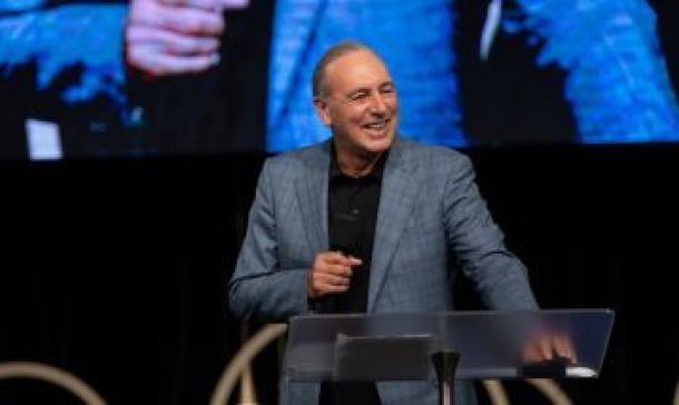Brian Houston case deferred until 2022