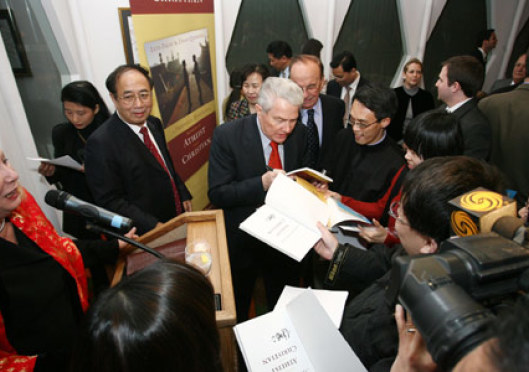 China won't ban Bibles at Olympics, assures Palau