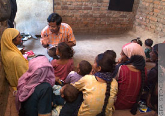 700 Dalits Come to Christ