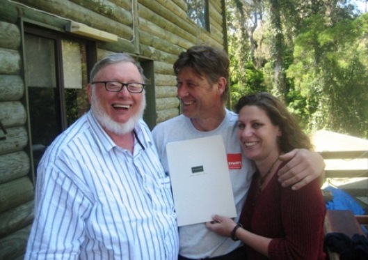 Volunteers receive Peppers Resort voucher 