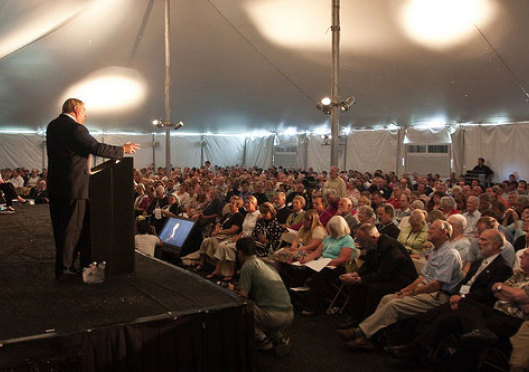 Rick Warren supports new conservative Anglican body