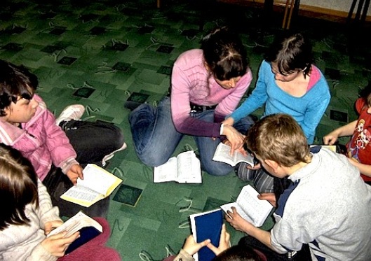 Research reveals majority of Australian youth never considered reading the Bible