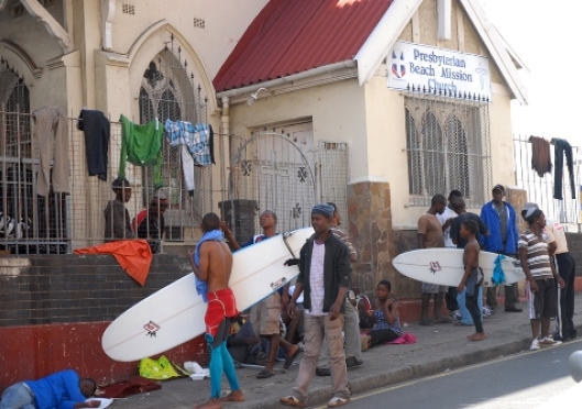 Mercy Ship dentists serves local church in Durban