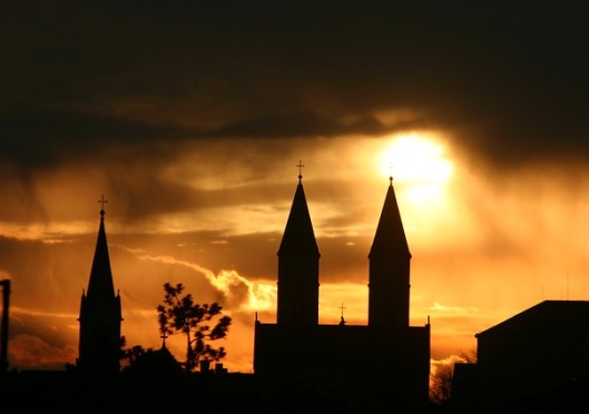 Methodist church suffers financial woes, in fear of shutting down after firing gay choir director