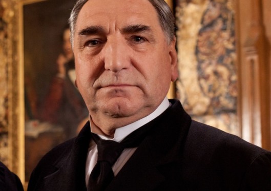 Downton Abbey Christmas special treats fans with a proposal!
