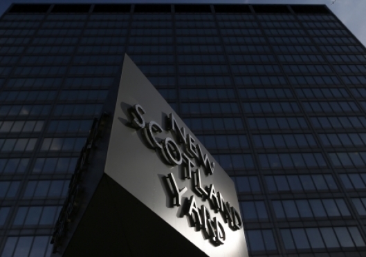 UK teens suspected of trying to join Islamic State arrested