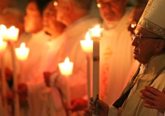 Anonymous posters criticizing Pope appear in Rome