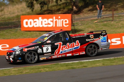 Great weekend of racing on Gold Coast for Jesus ute | ChristianToday ...