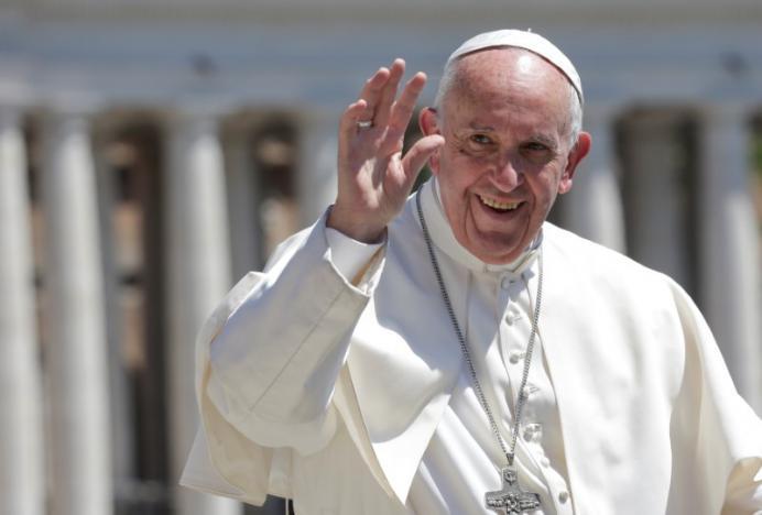 The Pope: A cult leader or Christ’s chosen? | ChristianToday Australia