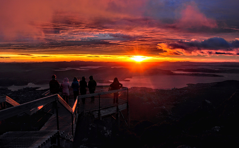 The night has passed - Vimarsana News